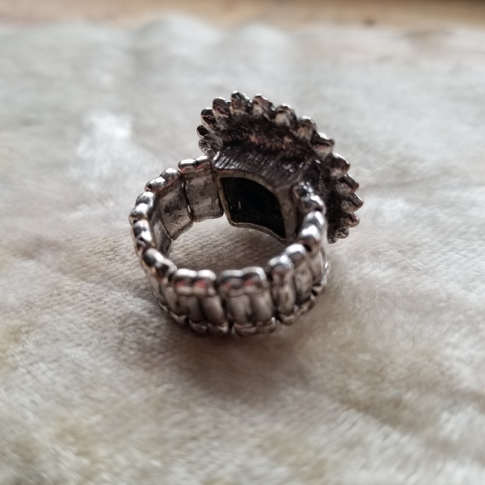 ModCloth red rhinestone ring - Picture 8 of 9
